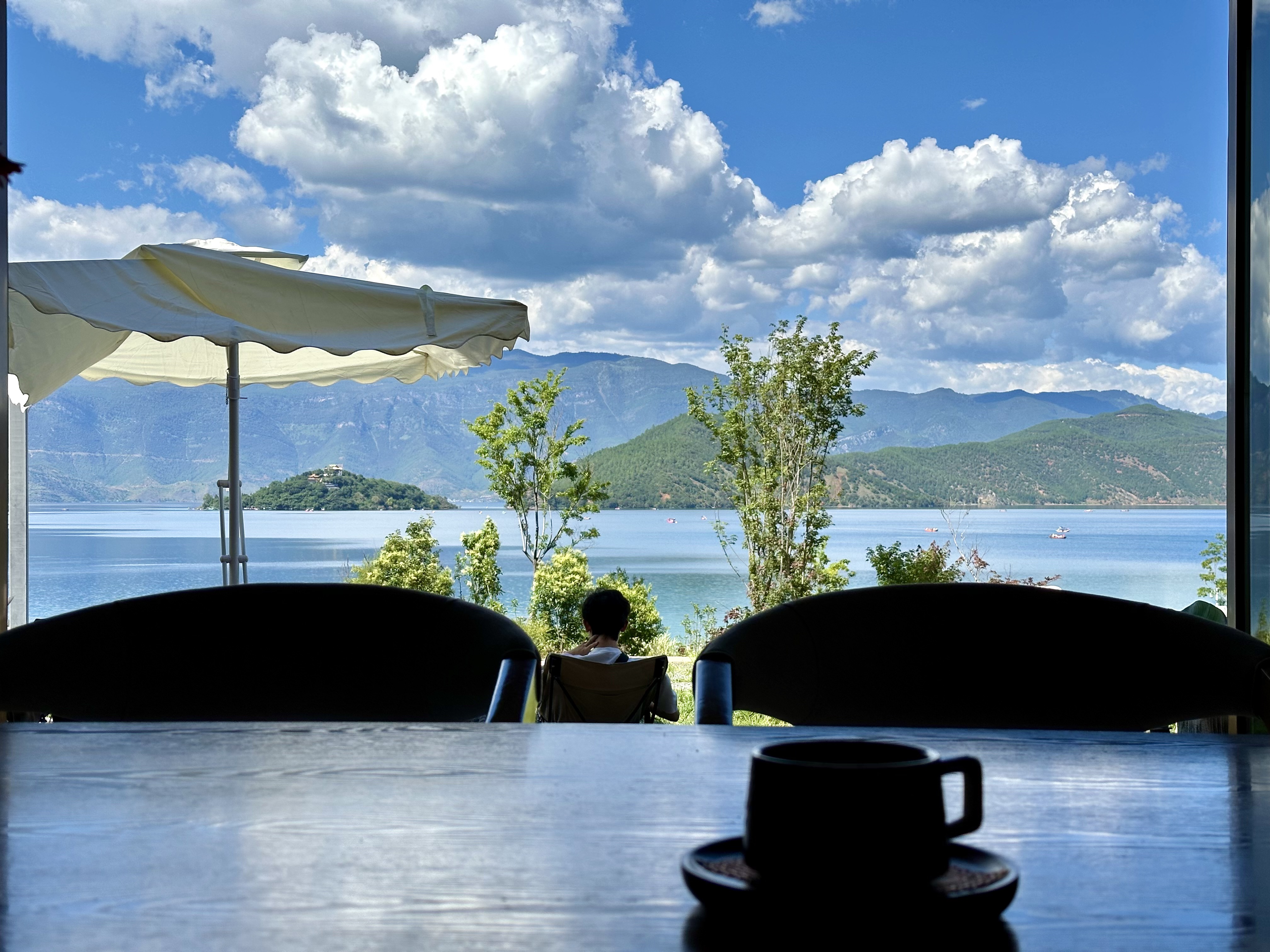 5-Day Leisure Tour of Dali, Lugu Lake, and Lijiang - Ancient Towns, Lakes, and Snowy Mountains in Yunnan